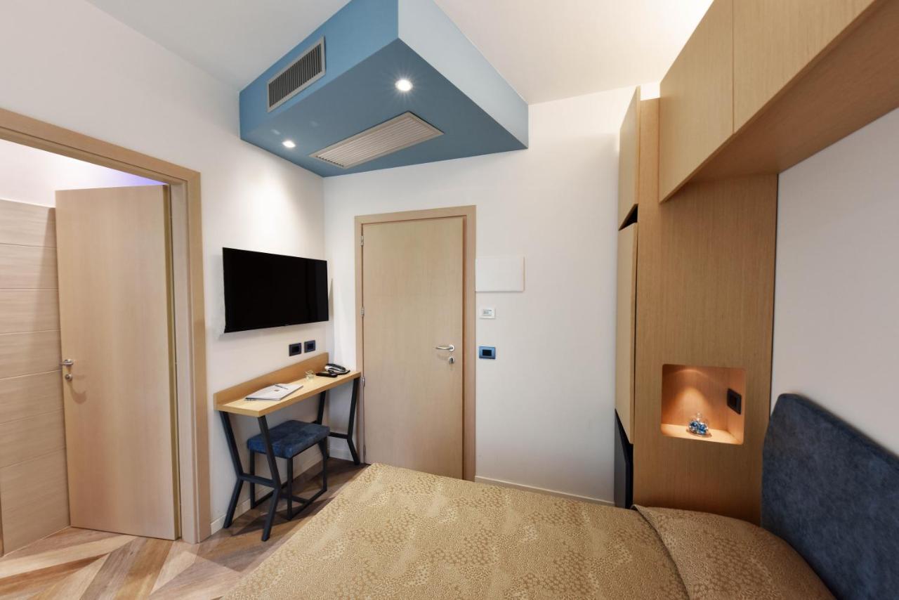 Color Hotel 里米尼 外观 照片